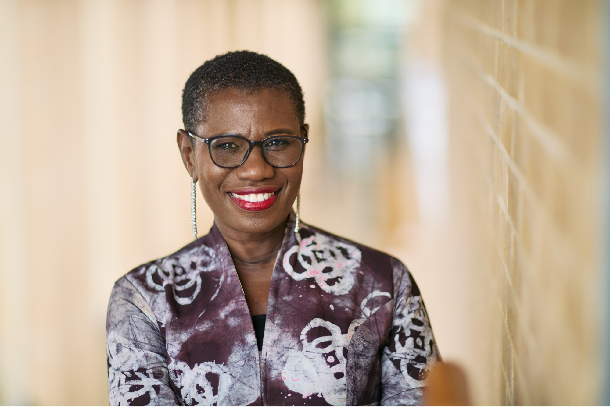 Mayor Yvonnes Latest Headshot.pdf